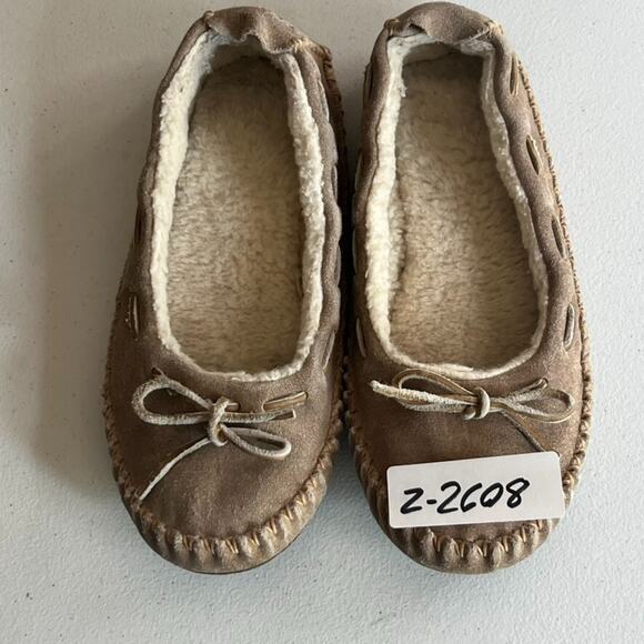 LL Bean Moccasin Slipper Women's Size 9 Hearthside Suede Sherpa Lined - Picture 6 of 12